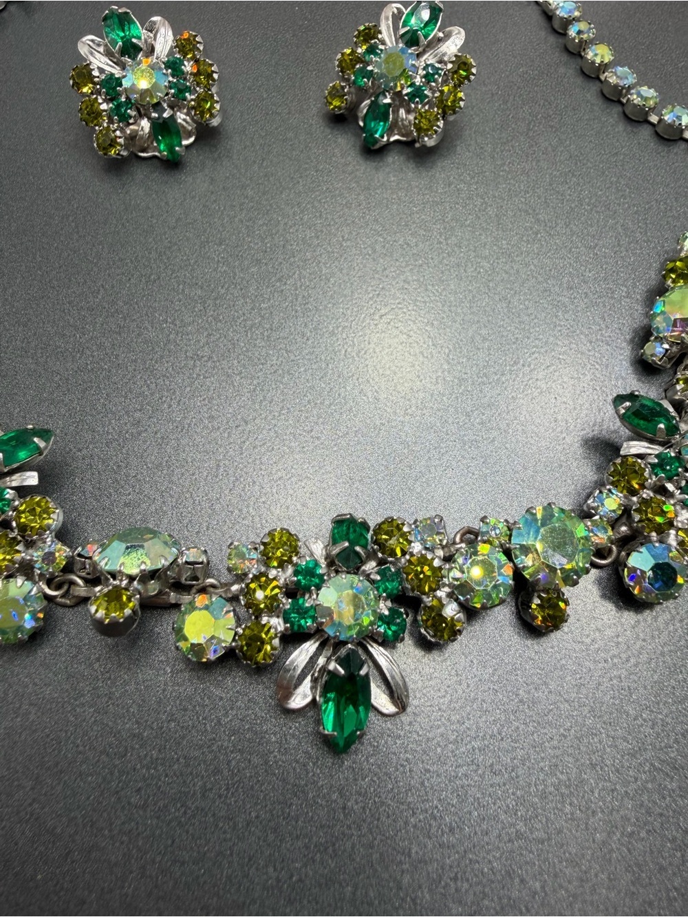 Vintage Continental Emerald & Olive Floral Necklace & Earring Set #43set - Picture 2 of 5
